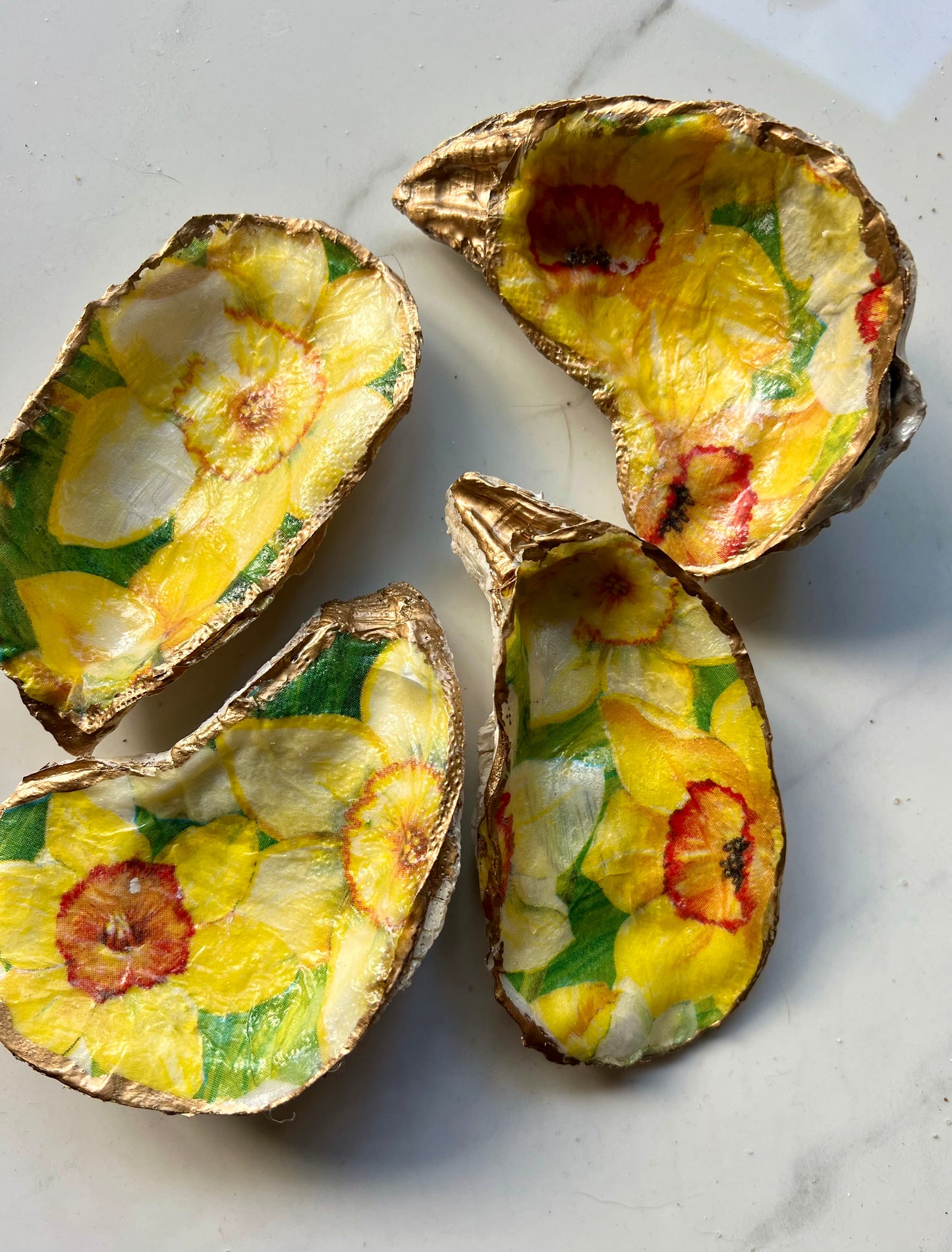 Daffodil Oyster shell ring trinket dish