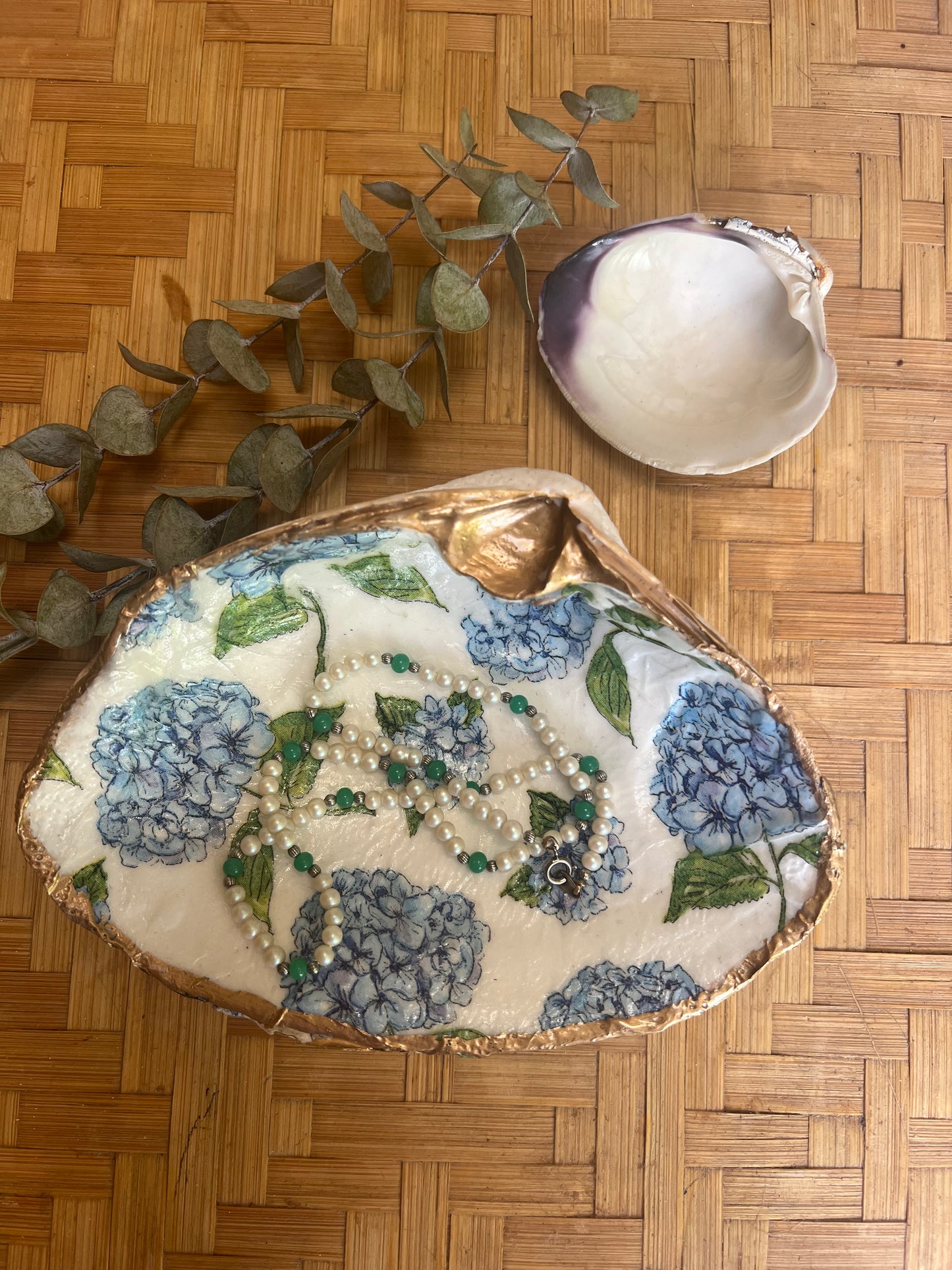 Hydrangea trinket dish